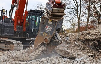 Andy Bolton site clearance